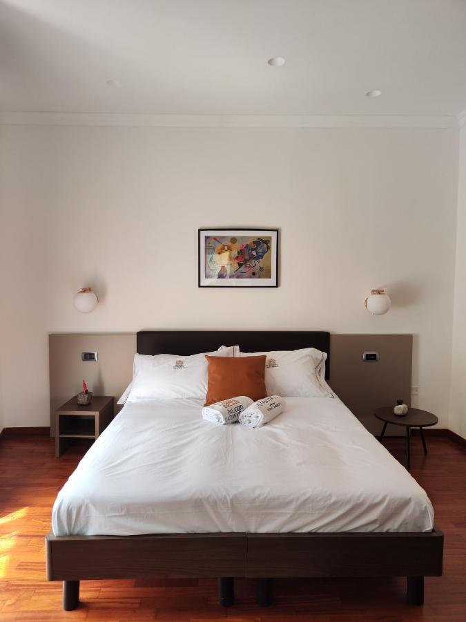 לינה וארוחת בוקר נאפולי Palazzo Il Convento Luxury Umberto I מראה חיצוני תמונה