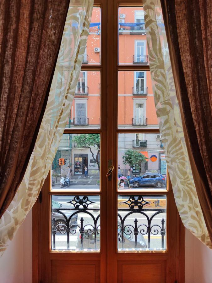 לינה וארוחת בוקר נאפולי Palazzo Il Convento Luxury Umberto I מראה חיצוני תמונה