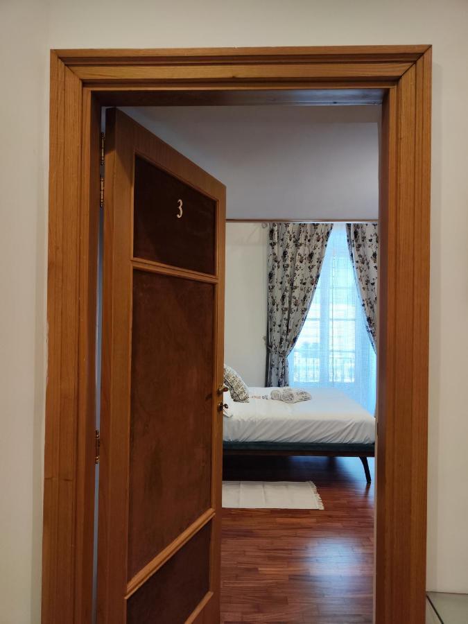 לינה וארוחת בוקר נאפולי Palazzo Il Convento Luxury Umberto I מראה חיצוני תמונה