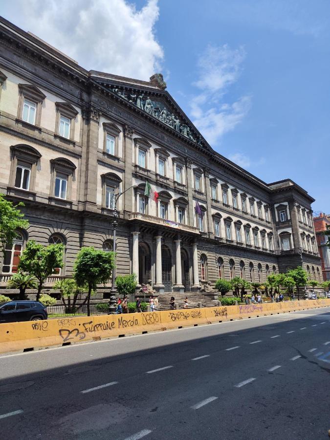 לינה וארוחת בוקר נאפולי Palazzo Il Convento Luxury Umberto I מראה חיצוני תמונה