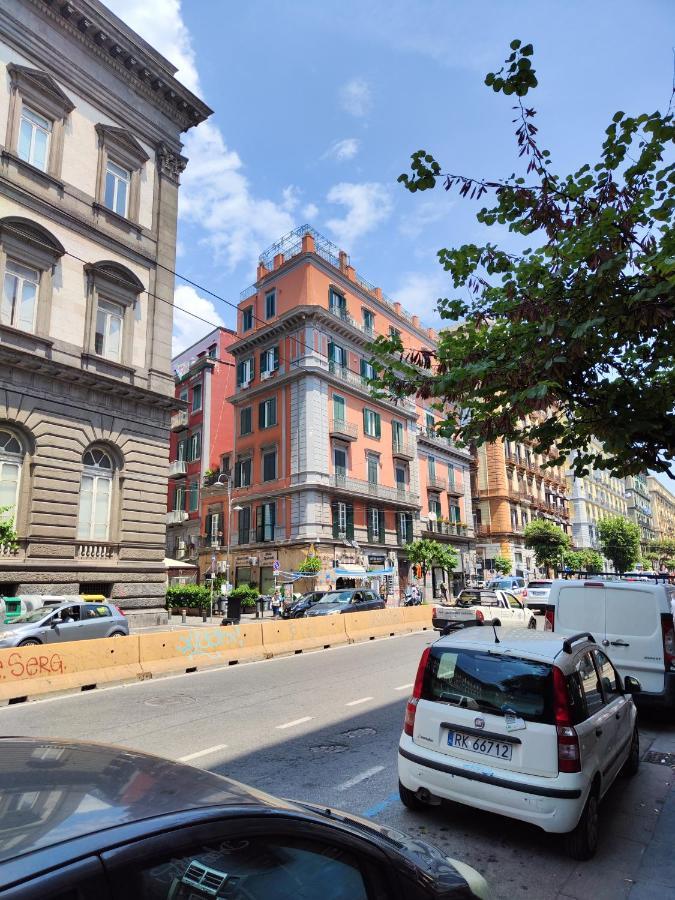 לינה וארוחת בוקר נאפולי Palazzo Il Convento Luxury Umberto I מראה חיצוני תמונה