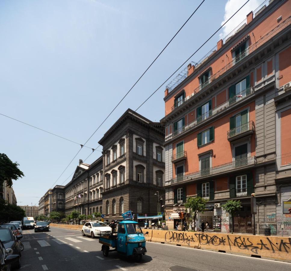 לינה וארוחת בוקר נאפולי Palazzo Il Convento Luxury Umberto I מראה חיצוני תמונה