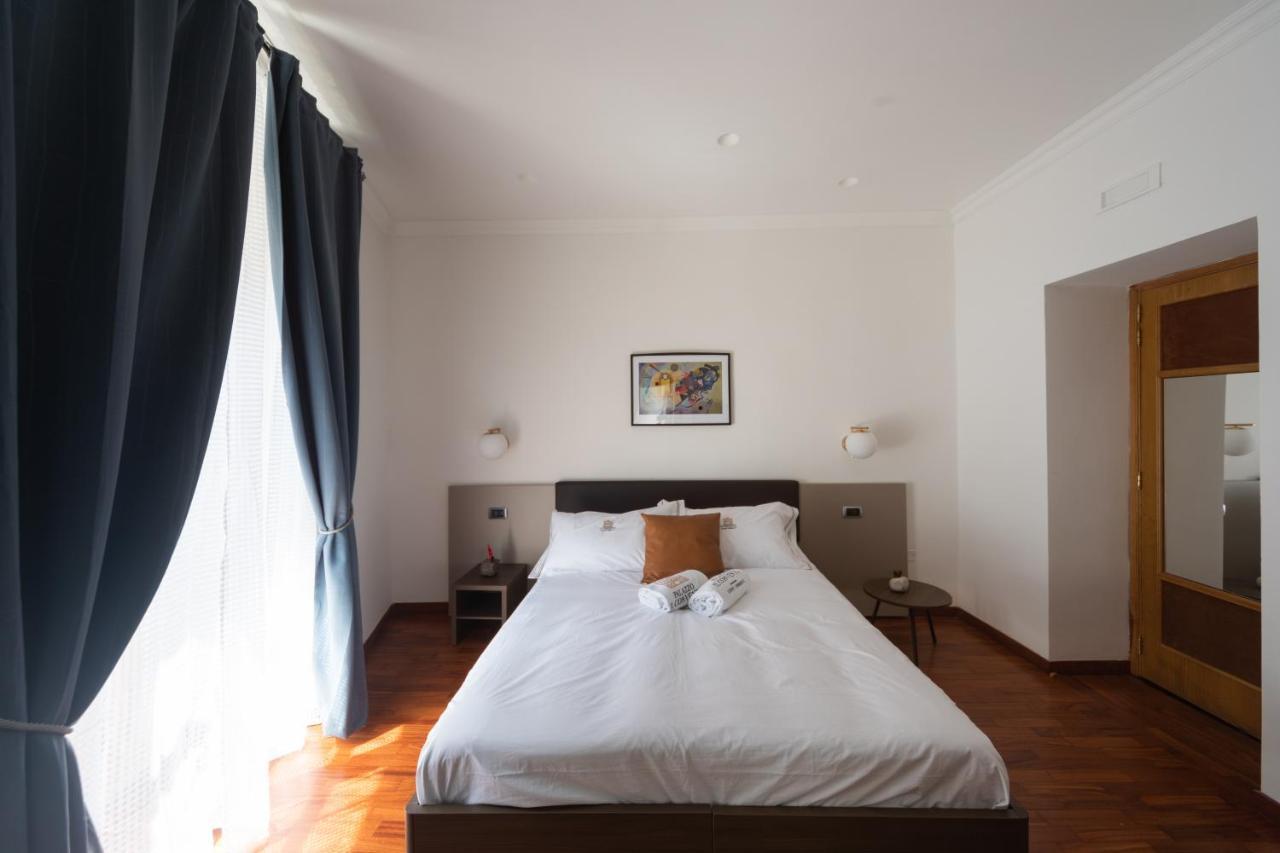 לינה וארוחת בוקר נאפולי Palazzo Il Convento Luxury Umberto I מראה חיצוני תמונה